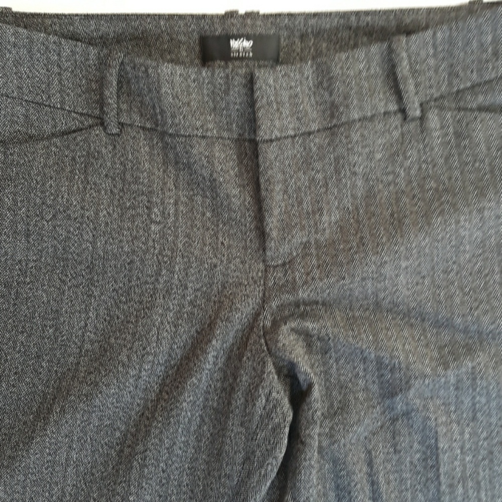 Nice slacks  .ladies 8 .mossimo